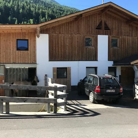Pferdehof Bachegg Villa Tobadill Exteriör bild
